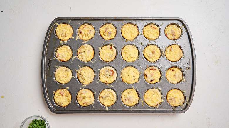 baked quiche cups in muffin tin