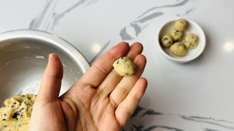 Rolling balls of cookie dough