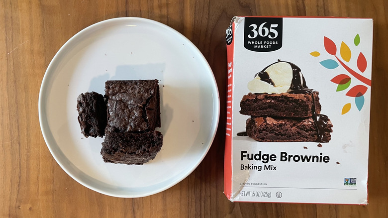 365 Whole Foods brownie mix box and baked brownies on a plate