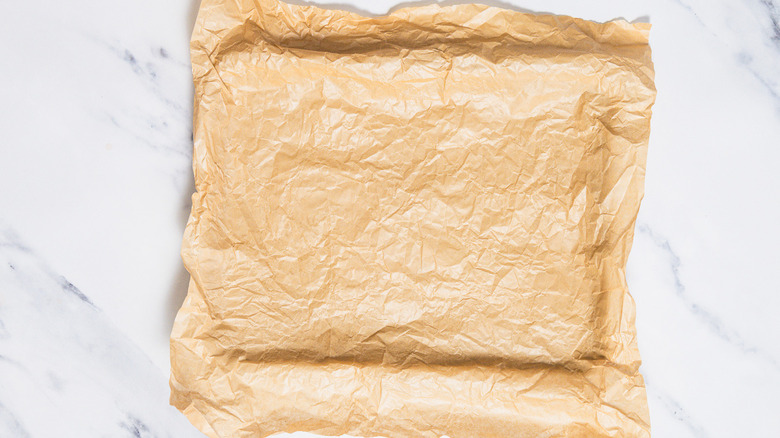 Baking sheet with parchment paper