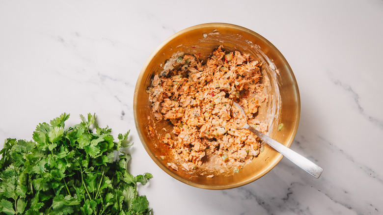 Seasoned tuna salad in bowl
