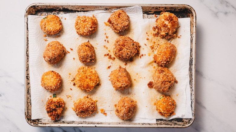 jalapeno bites on baking sheet